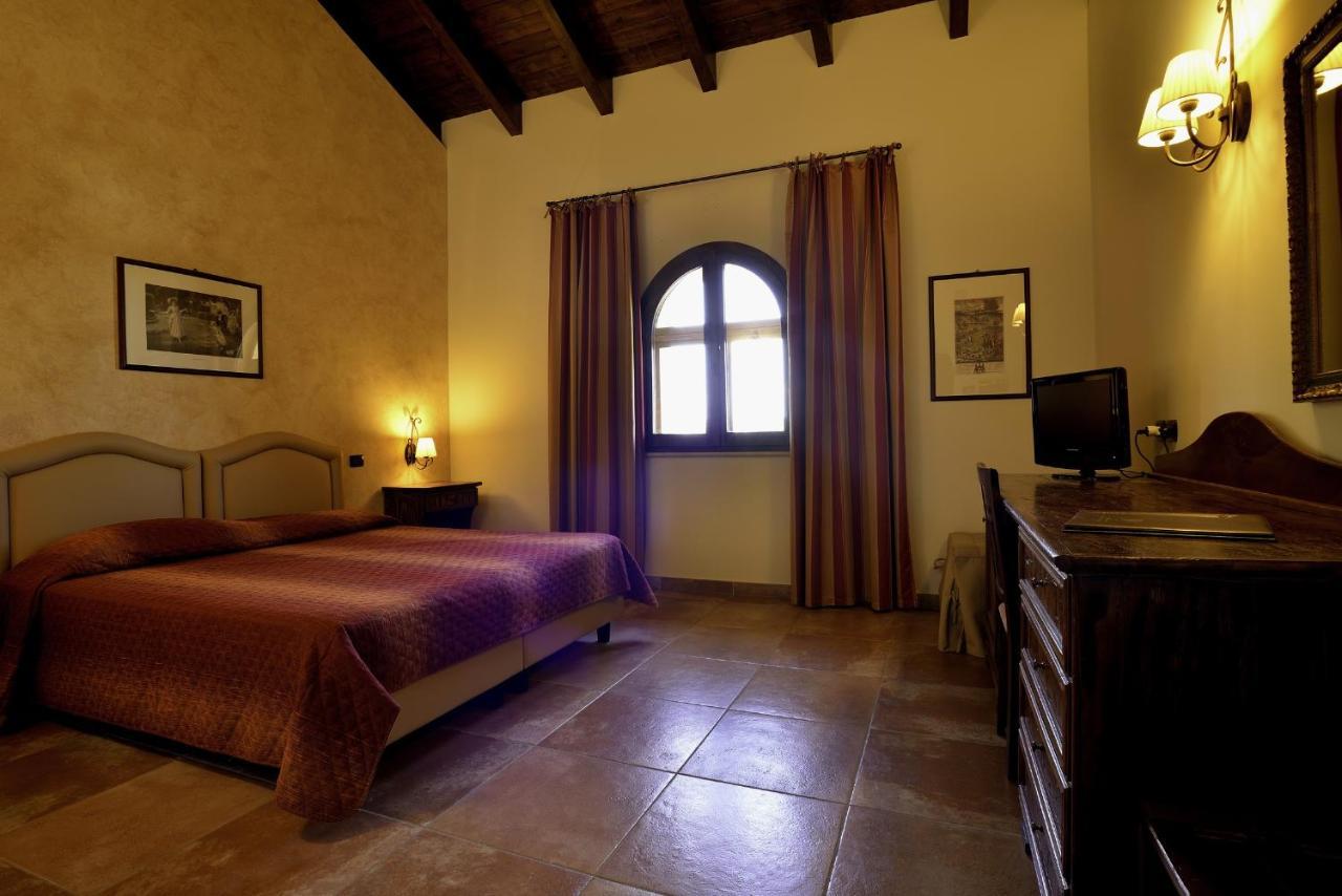 Hotel Tenuta San Francesco Barletta Exterior foto