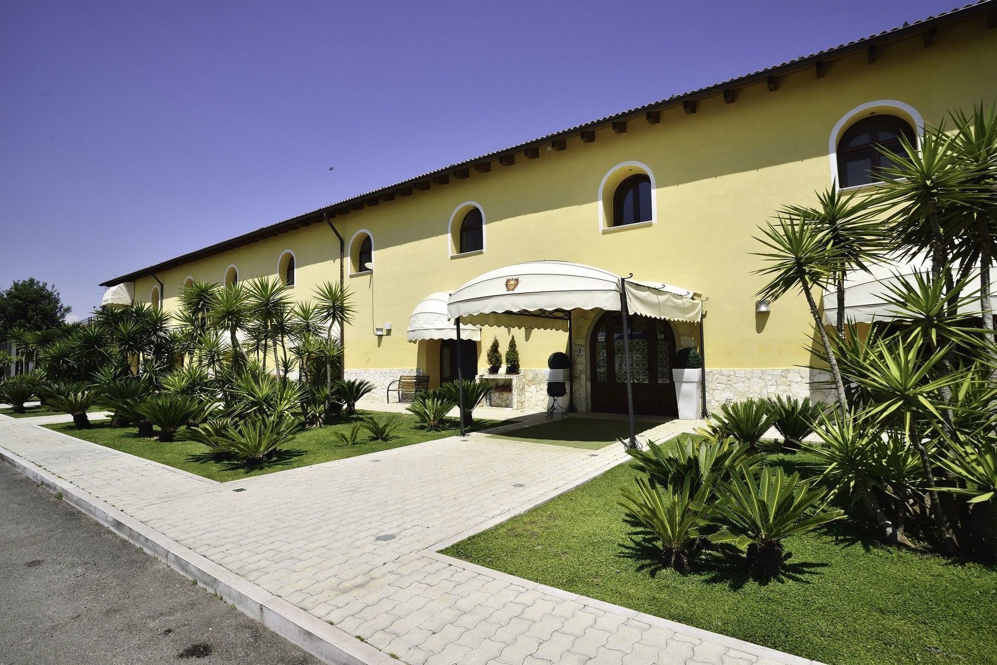 Hotel Tenuta San Francesco Barletta Exterior foto